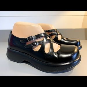 Dansko Black Leather Strappy Clog Comfort Non Slip Shoes 38